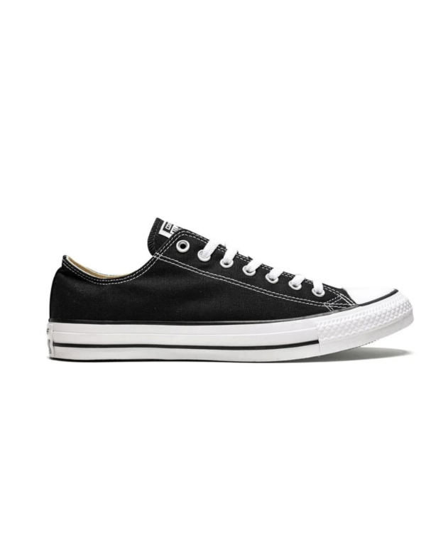 Converse Chuck Taylor (BLACK AND WHITE)