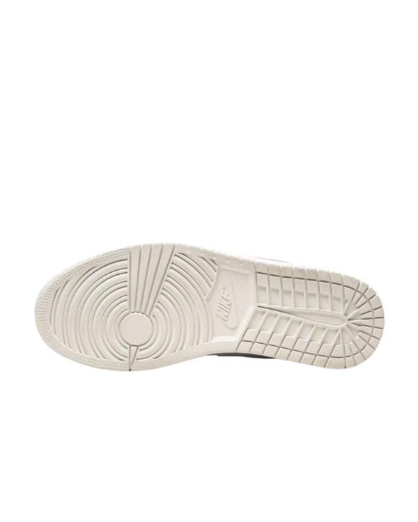 Jordan 1 Low "Paris" - Image 4