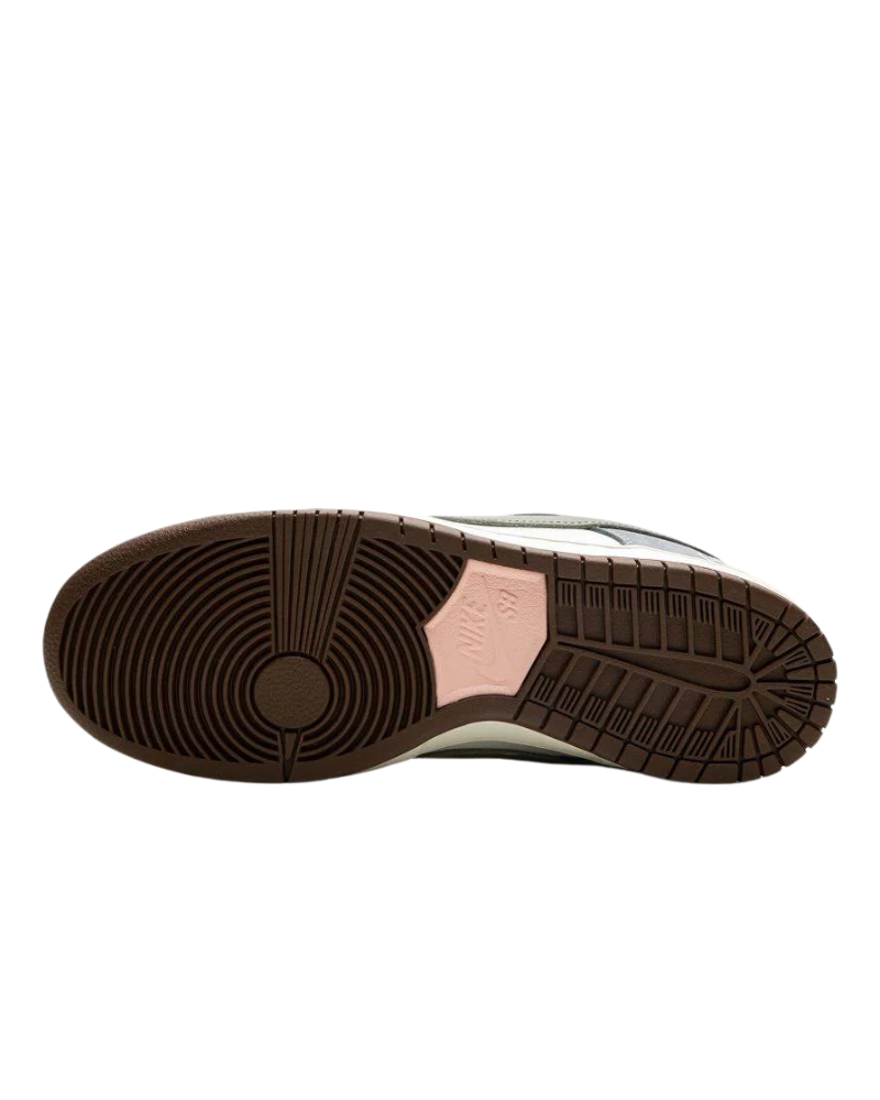 Nike x Yuto Horigome SB Dunk Low Sneakers - Image 4